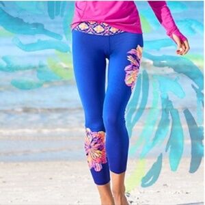 Lilly Pulitzer Size L Luxletic Sunset Blue leggings, cropped